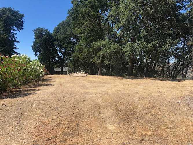 210 Jasmine Court Napa, CA 94558 | MLS 21915668 Photo 1