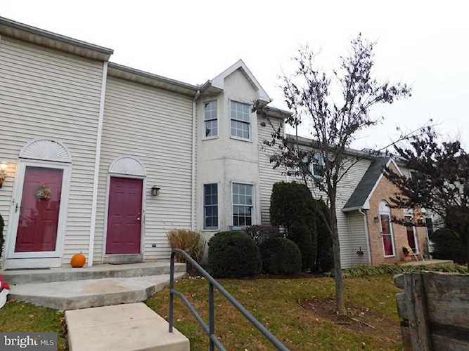 392 Mint Tier Reading, PA 19606