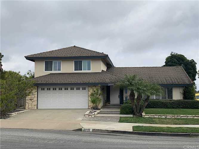20192 Tanbark Circle Huntington Beach, CA 92646 | MLS OC19256851 Photo 1