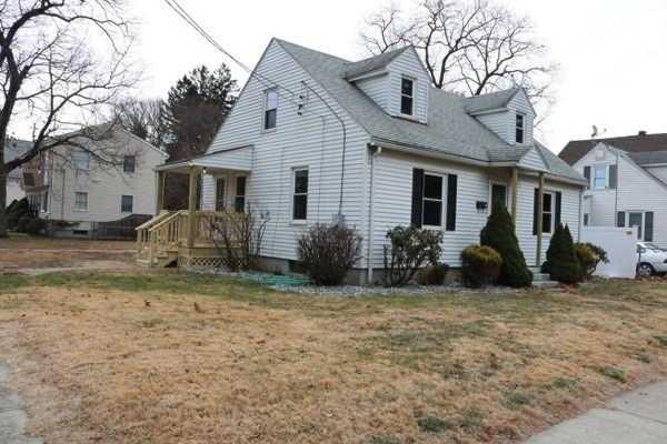 803 Armory St Springfield, MA 01107