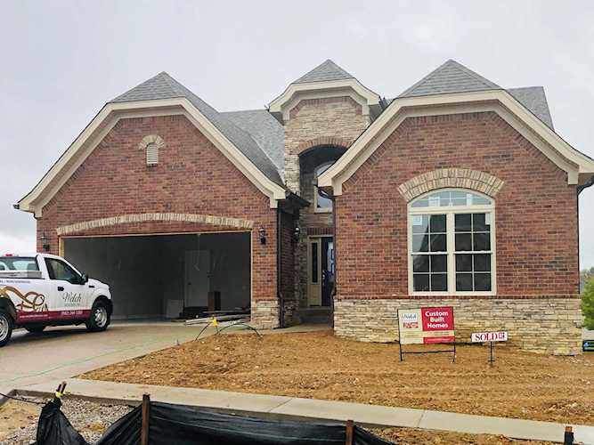 105 Pembridge Ct Louisville, KY 40245