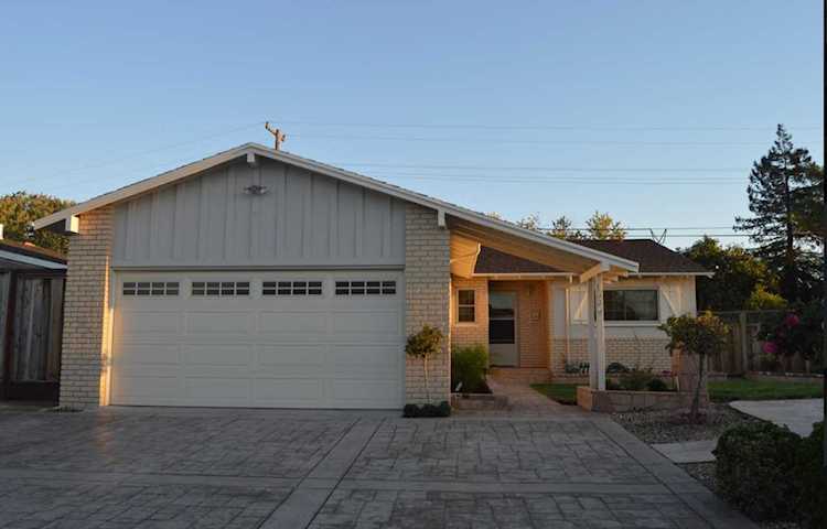 1695 Spring Street Mountain View, CA 94043 | MLS 52208455 Photo 1