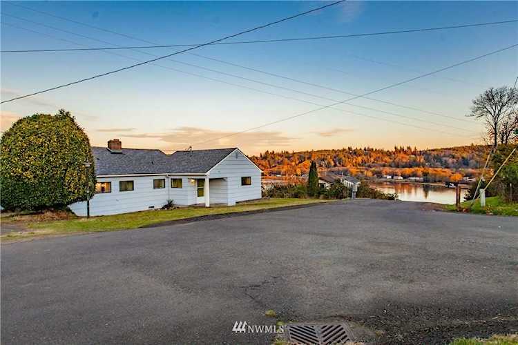 733 Island St Raymond, WA 98577 MLS# 1539170 | PNWR.com Photo 1
