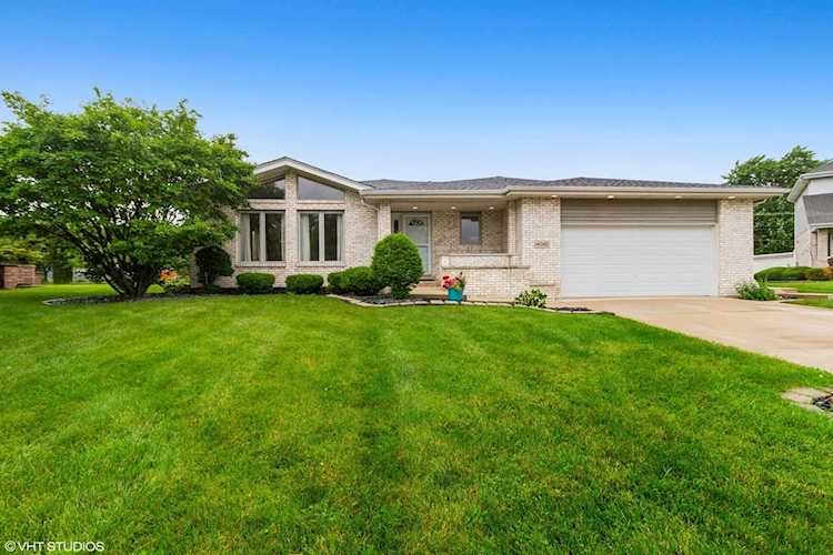 14040 E Laramie Ct Crestwood, IL 60418 | MLS 10515307 Photo 1