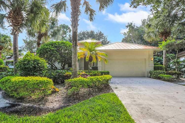 106 Toteka Circle Jupiter, FL 33458