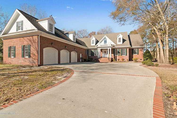 140 River Woods Drive Wallace, NC 28466 Photo 1