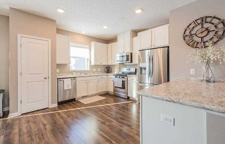 1630 Windigo Lane Shakopee, MN 55379