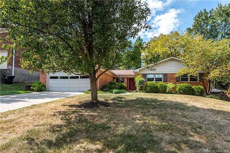 1713 Sutherland Dr Louisville, KY 40205