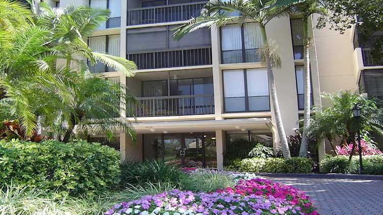 000 Confidential Ave. Boca Raton, FL 33434