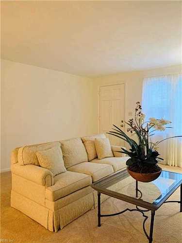 107 Sinclair St Norfolk, VA 23505