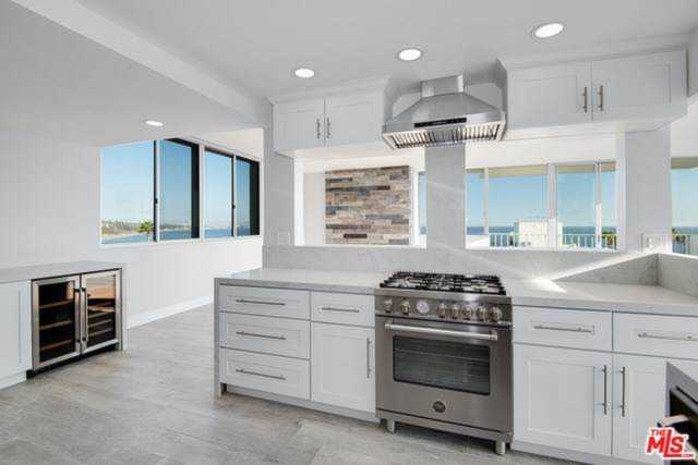 17350 W Sunset #505C Pacific Palisades, CA 90272