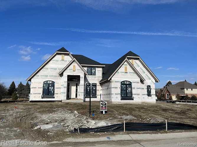 48326 Amber Lane (Unit #45) Dr Shelby Twp, MI 48315 | MLS 219123657 Photo 1
