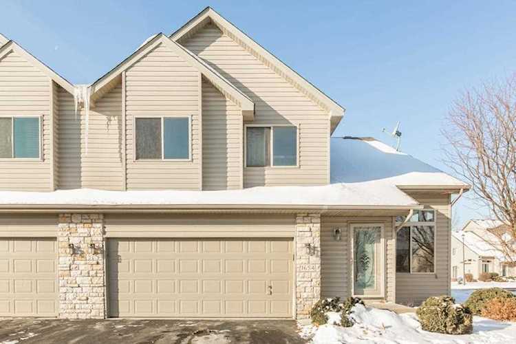 1654 Hamilton Lane Shakopee, MN 55379