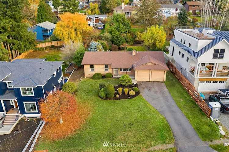 1926 1st St Kirkland, WA 98033 | MLS ® 1540889 Photo 1