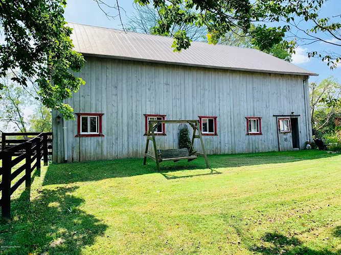 13708 Poplar Ln Louisville, KY 40299
