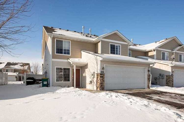 1322 Raintree Lane Waconia, MN 55387
