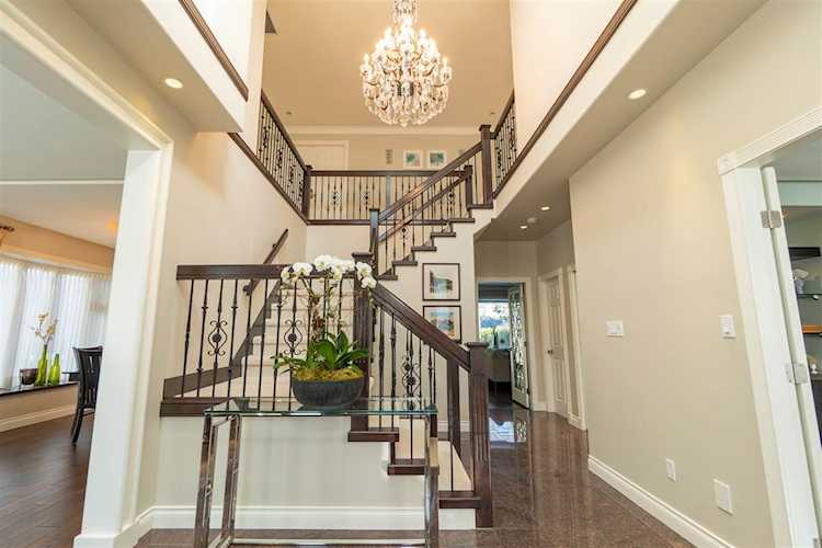 5566 Trafalgar Street Vancouver, BC V6N 1C3