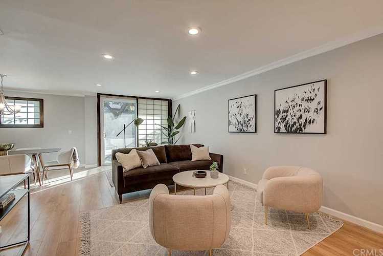 7300 Franklin Avenue #348 Los Angeles, CA 90046