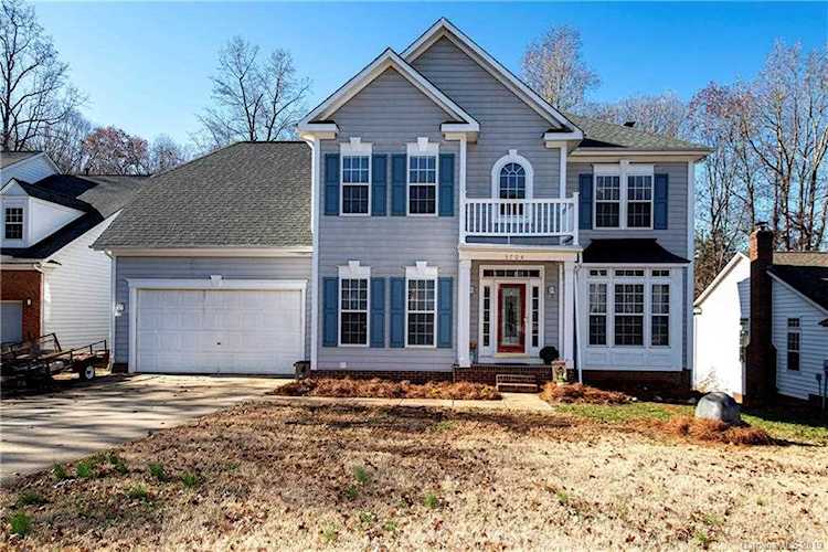 3704 Bentley Place Waxhaw, NC 28173