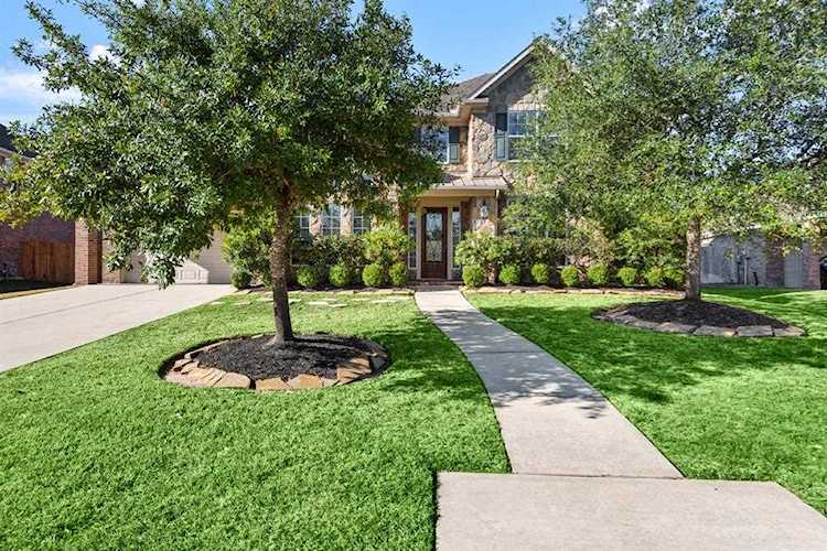 25023 Carrick Bend Dr Spring, TX 77389