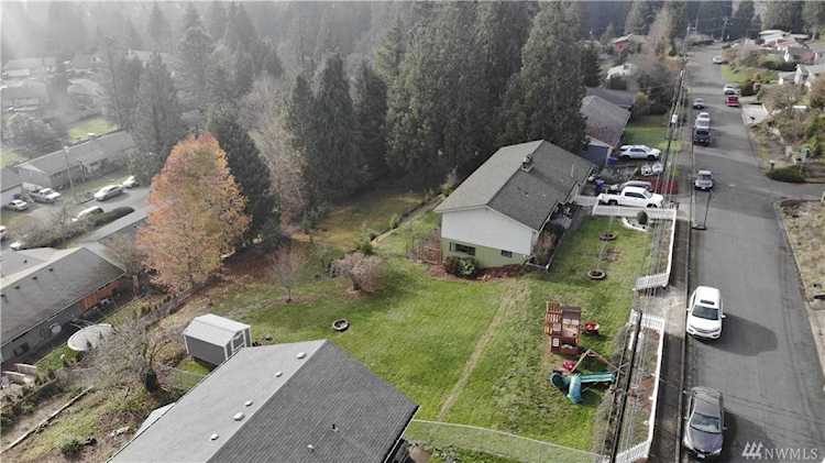 2400 Bloyd St Kelso, WA 98626 | MLS ® 1524653 Photo 1