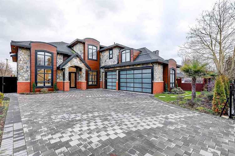 9220 Diamond Road Richmond, BC V7E 1P3