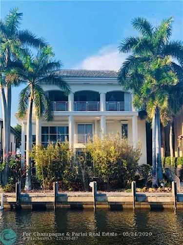 5344 N Boca Marina Cir N Boca Raton, FL 33487