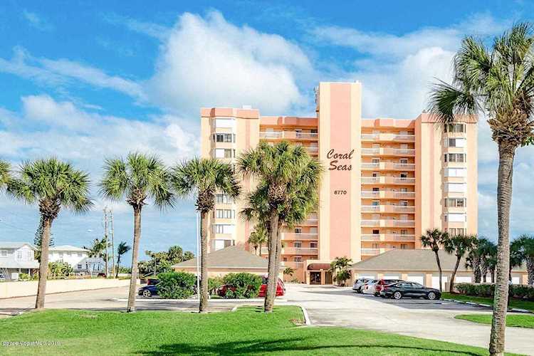 6770 Ridgewood Avenue #202 Cocoa Beach, FL 32931 | MLS 859692 Photo 1