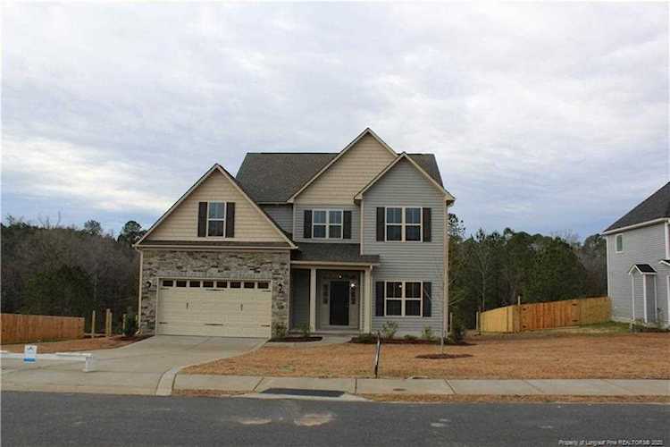 1031 Hydrangea Dr Aberdeen, NC 28315