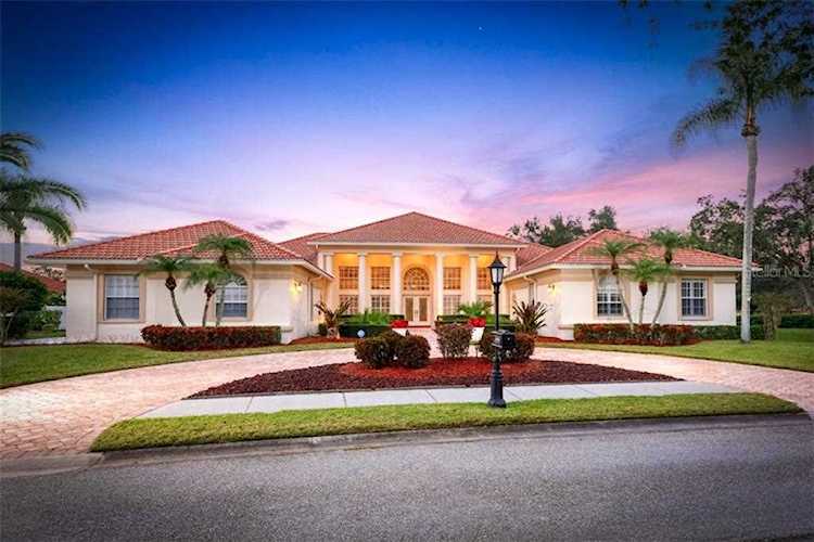 4199 Losillias Drive Sarasota, FL 34238