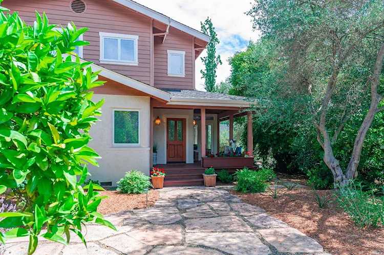 1047 Clark Street Napa, CA 94559 | MLS 21916621 Photo 1