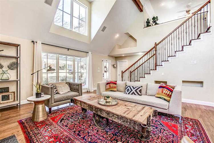 8711 Fawn Drive Dallas, TX 75238
