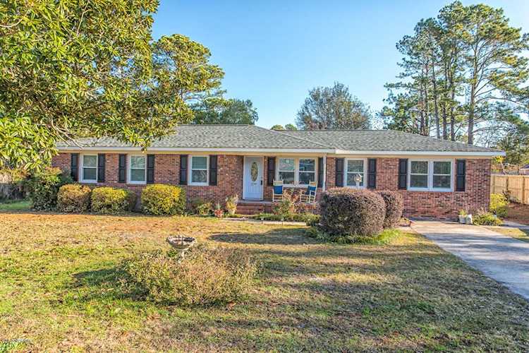 209 Spartan Road Wilmington, NC 28405