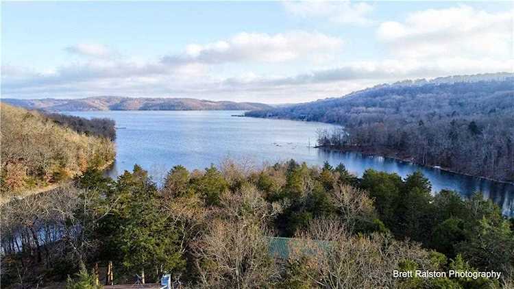 21253 Maple Dr Garfield, AR 72732