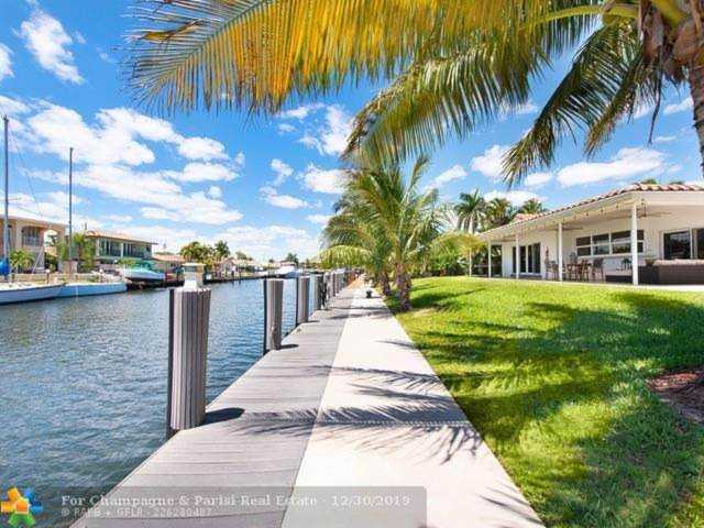 2410 NE 44th Court Lighthouse Point, FL 33064