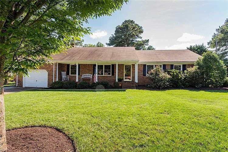 4321 Hermitage Rd Virginia Beach, VA 23455 | MLS 10283368 Photo 1