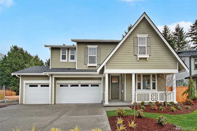 1336 Salish Ave SE #17 North Bend, WA 98045