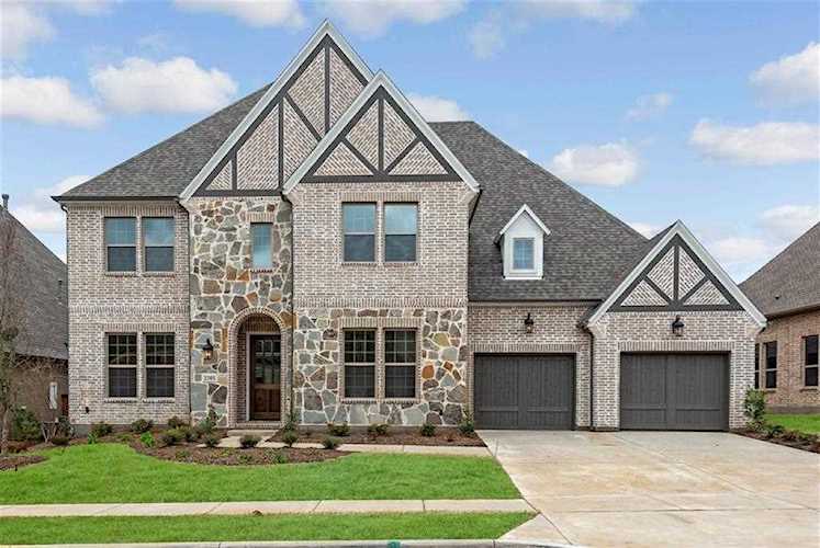 2305 Grafton Lane Mckinney, TX 75071