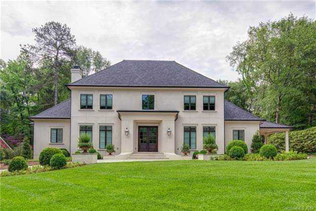 1031 Huntington Park Dr Charlotte, NC 28211