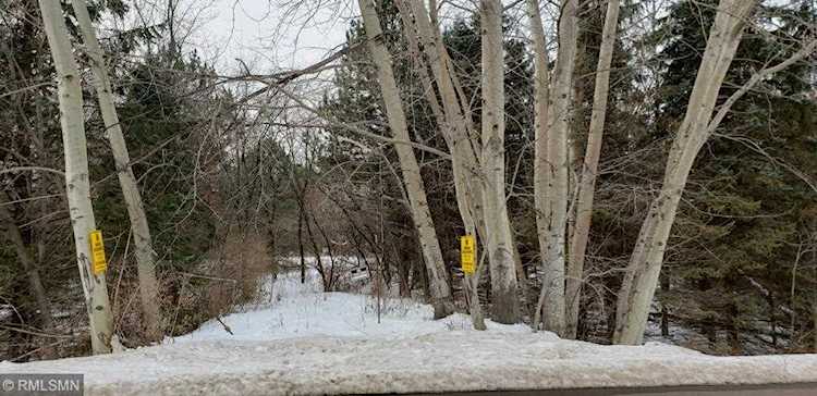 57xx woodlane Drive Woodbury, MN 55125