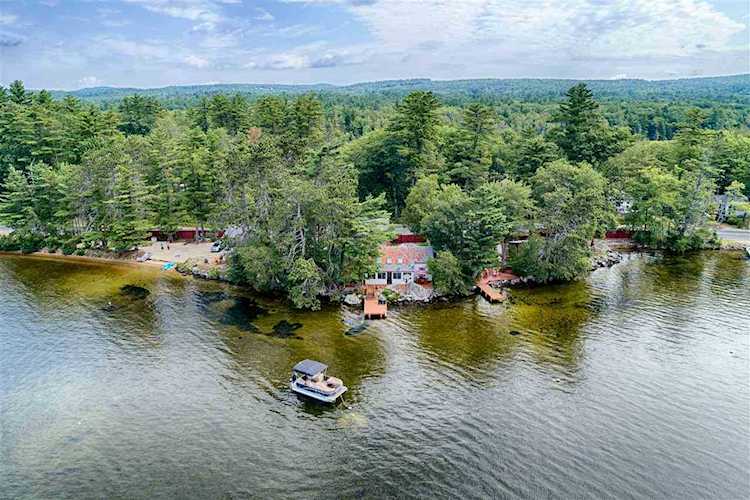 367 Governor Wentworth Hwy Wolfeboro, NH 03894