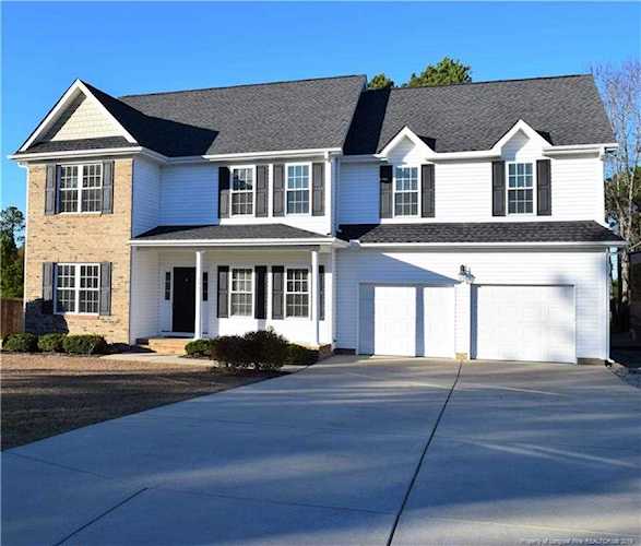 292 Remington Hill Dr Bunnlevel, NC 28323