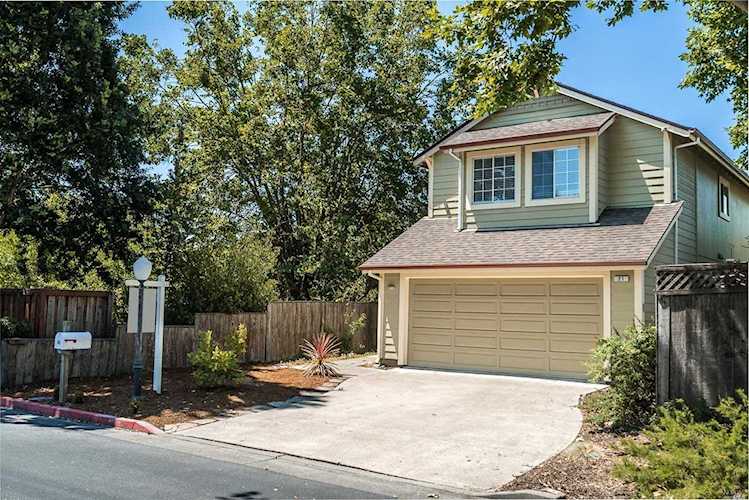 21 Greenleaf Lane Cotati, CA 94931 | MLS 21916308 Photo 1