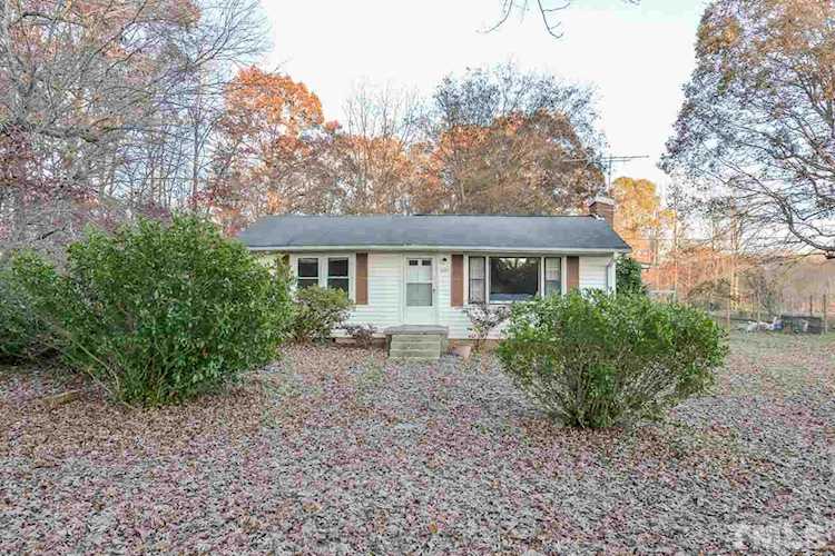 3062 Wagoner Lane Graham, NC 27253 | MLS 2291219 Photo 1