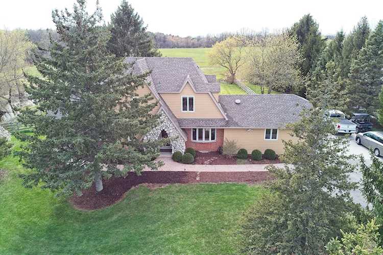43030 N Hunt Club Rd Antioch, IL 60002