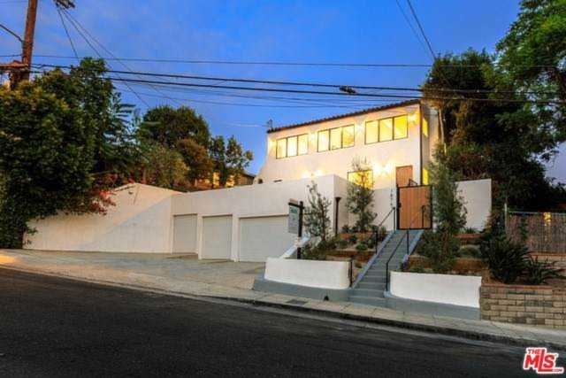 1876 Lemoyne Street Los Angeles, CA 90026