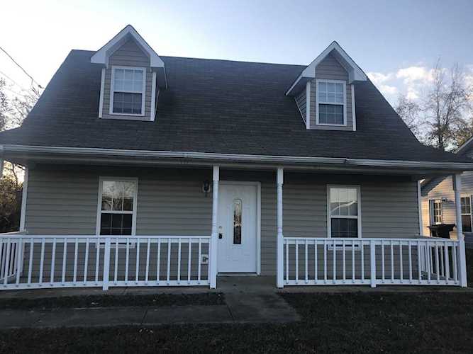 1019 Shadow Ridge Ave Oak Grove, KY 42262