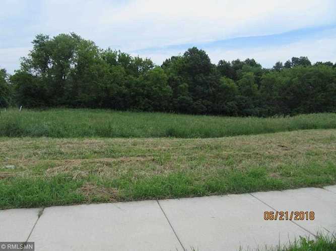 105 Forner Lane Carver, MN 55315