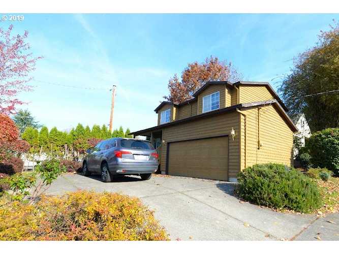 4532 SE 28th Ave Portland, OR 97202