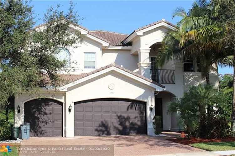 11987 Fox Hill Cir Boynton Beach, FL 33473